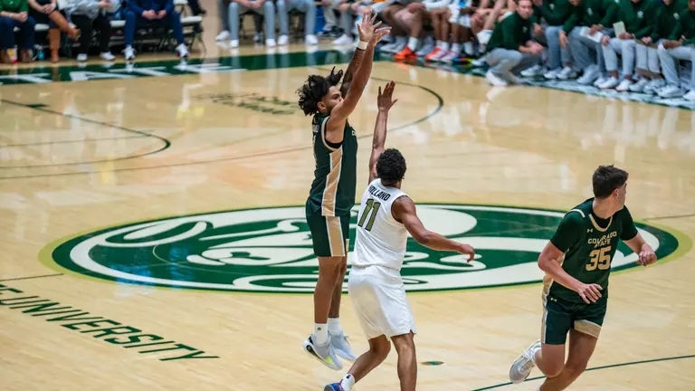 Pascarelli Shoots Way to Mountain West Honor