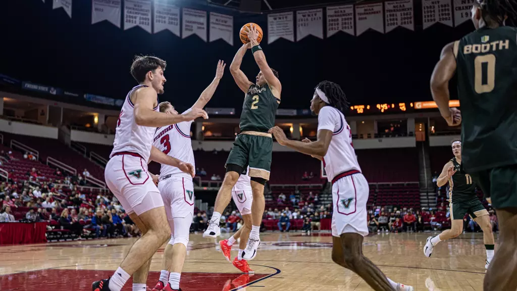 Image related to Rams, Broncos Set for Late Night Battle