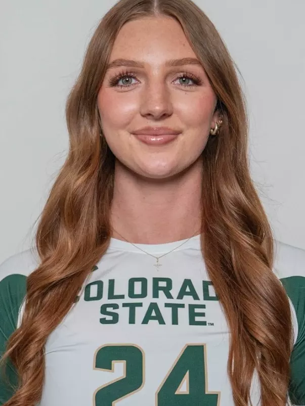 Sophia Stephenson Headshot