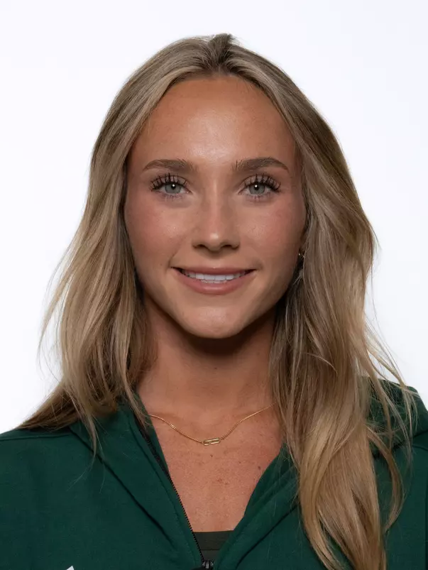 Hadley Dodson 2627 Headshot.jpg