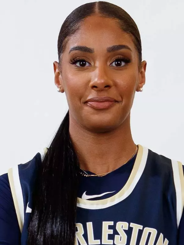 Alyssia Faye