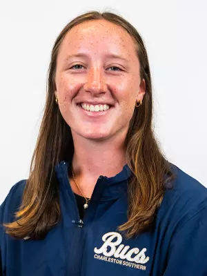 Ellie Goins Headshot Cropped