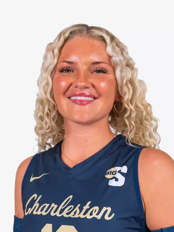 PITZER, Ava 2026 Headshot