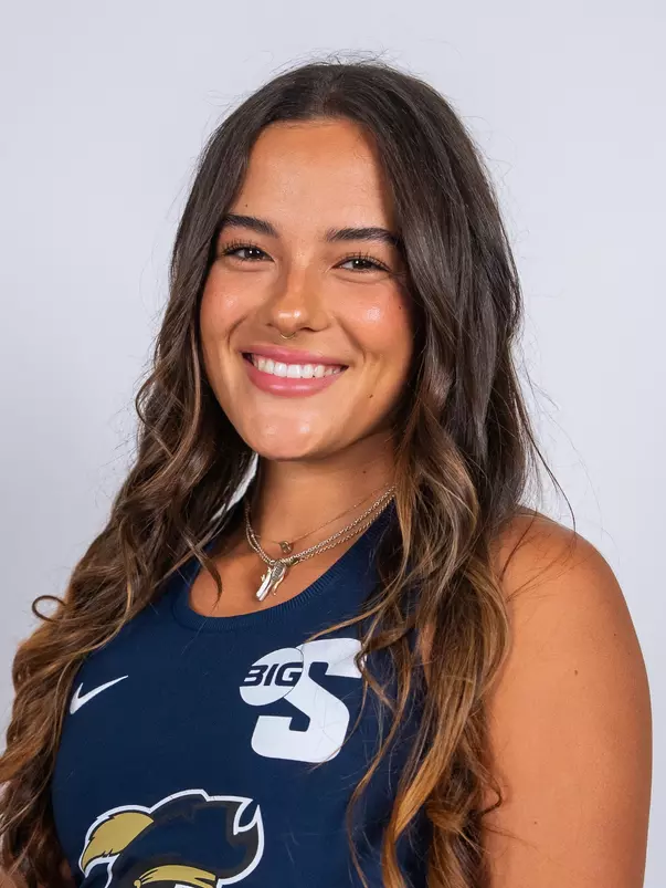 Brenda YORIS 2026 Headshot