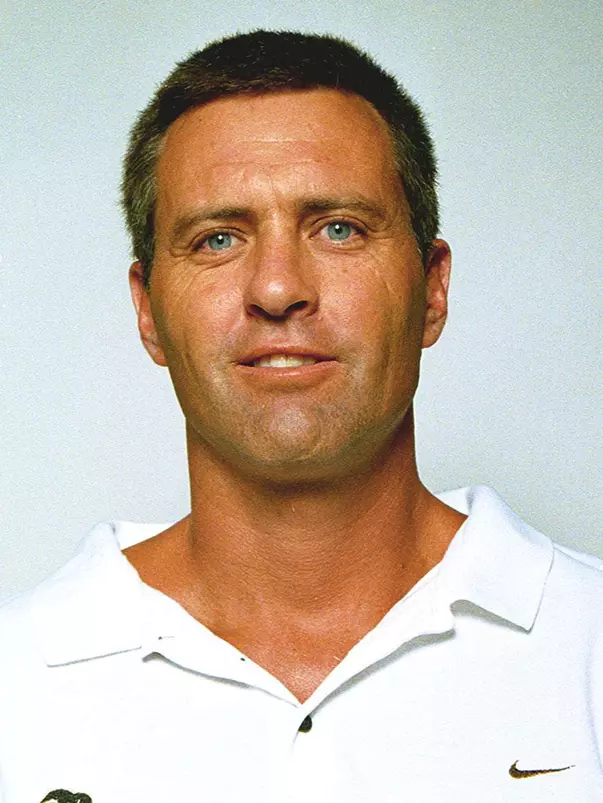 LUYTIES TO PLAY IN AVP LEGENDS MATCH