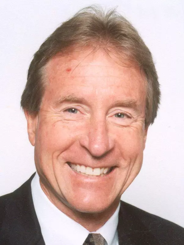 Head Coach Gary Barnett