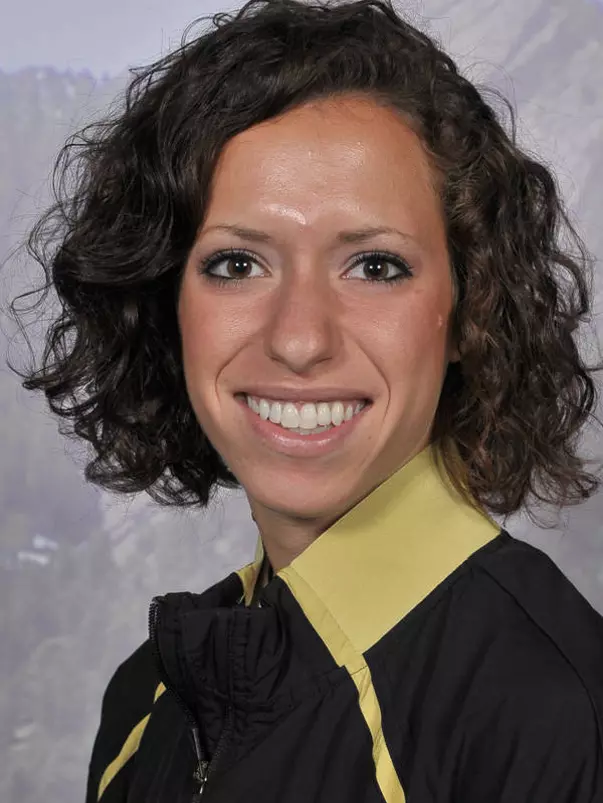 TREMBLAY_Laura 10.jpg