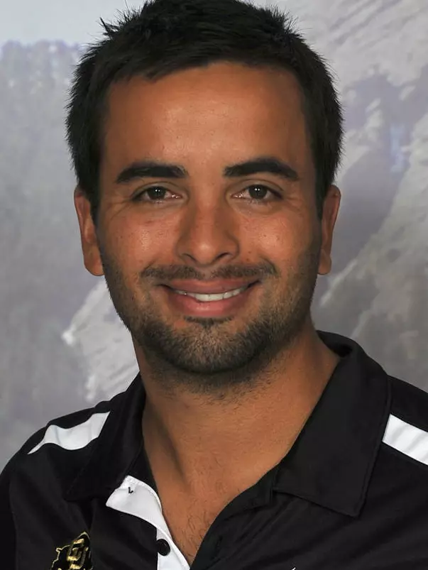 Aspillaga-Roberto.jpg