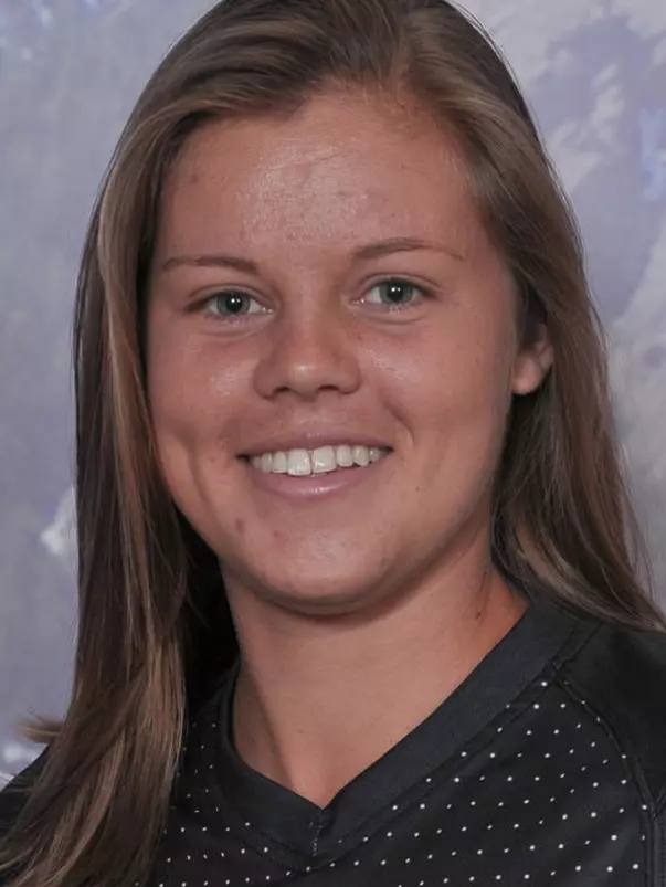 Hogg, Kahlia-2015-CB-03.jpg