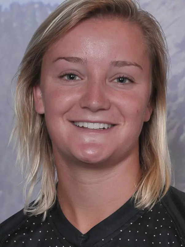 Tillitt, Kenzie-2015-CB-04.jpg