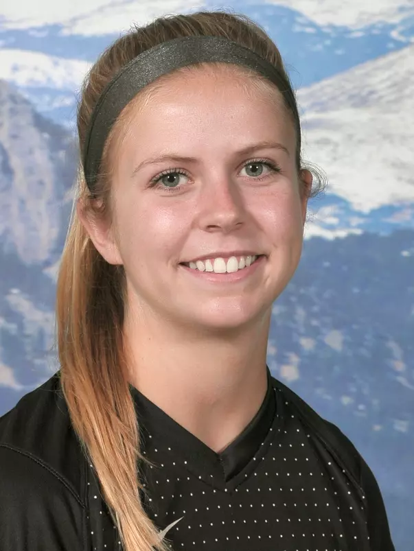 Courtney Fedor 2016 Head Shot