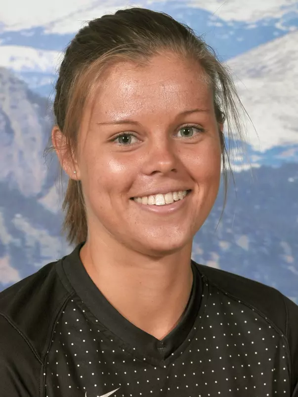 Kahlia Hogg 2016 Head Shot