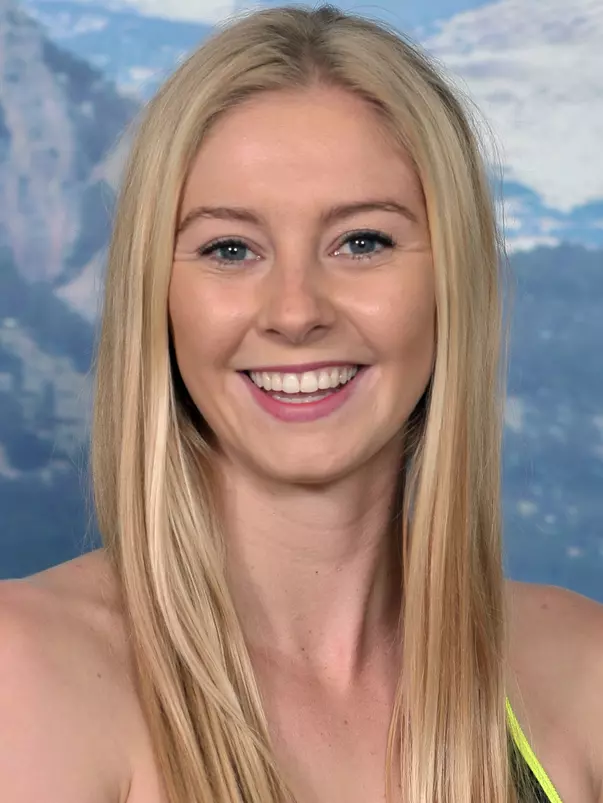 Louise Ronaldson 2016-17 Headshot