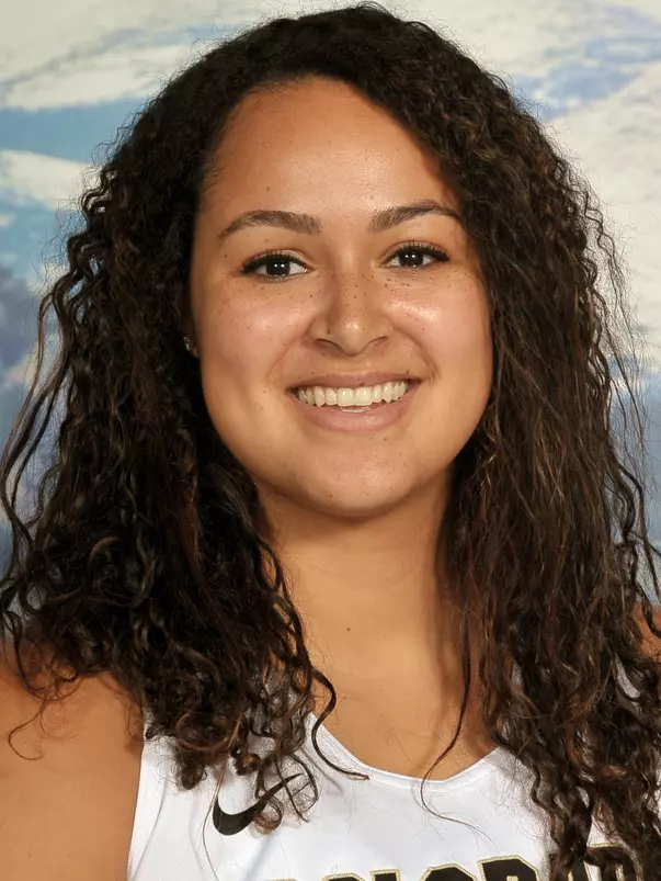 Zoe Beard-Fails 2016-17 Headshot