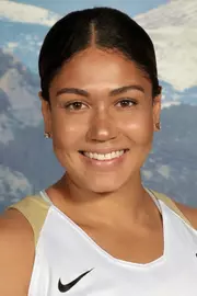 Ariana Freeman 2016-17 Headshot