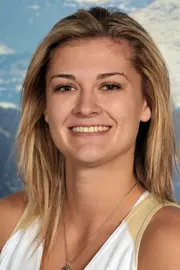 Lauren Huggins 2016-17 Headshot