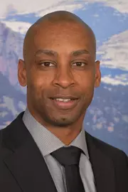 Travares Tillman