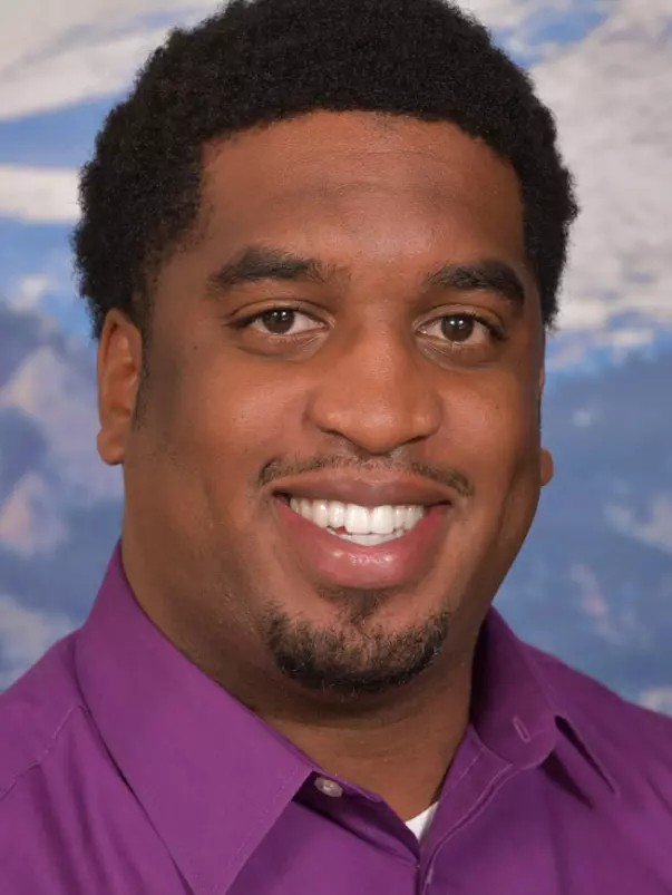 De'Ron Jasper headshot
