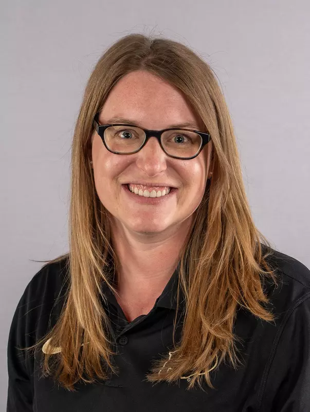 Katharine Lindauer Headshot