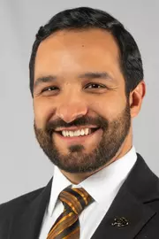 Adrian Piña
