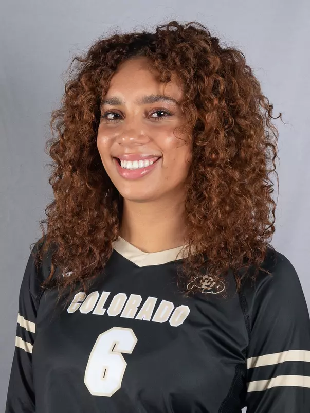 Jahara Campbell Headshot