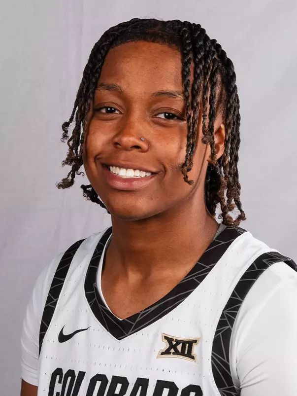 Desiree Wooten Headshot