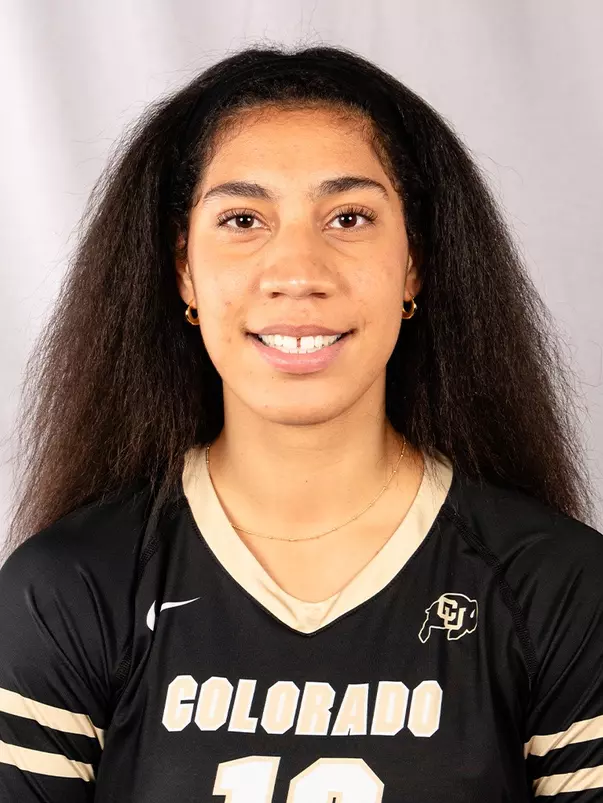 Maria Splawska Headshot 2025