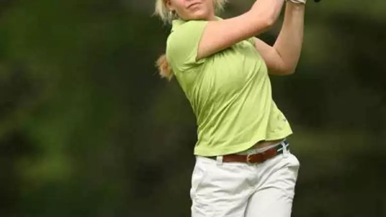 Stevens Leads Dartmouth Women's Golf Team