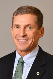 Buddy Teevens