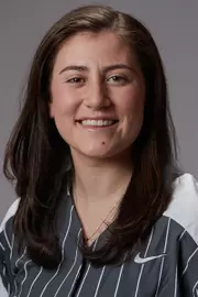 tatiCastilloHeadshot2020