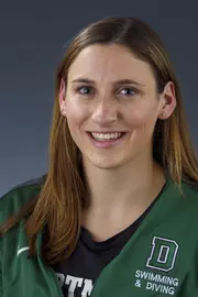Zoe Wortzman 2021 Headshot
