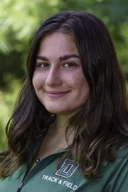Veronica Winham 2021 Headshot