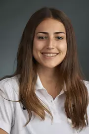 Anna Brause 2021 headshot