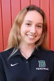 Lona Girardin 2022 headshot