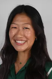 Laura Yam 2023 headshot