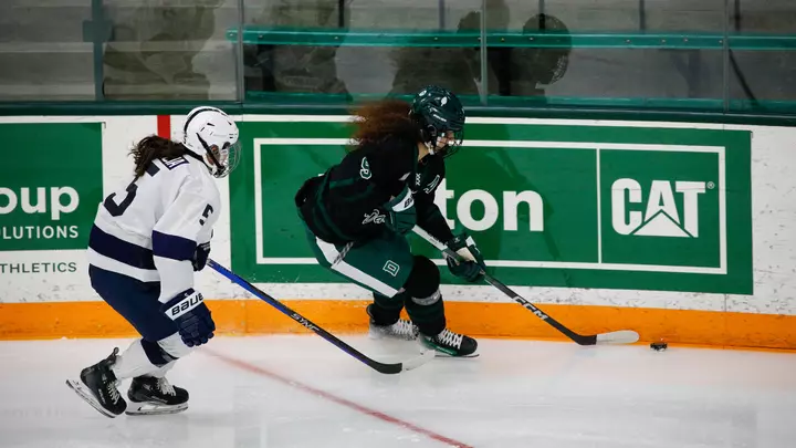 Laura Fuoco women's ice hockey versus Penn State game two