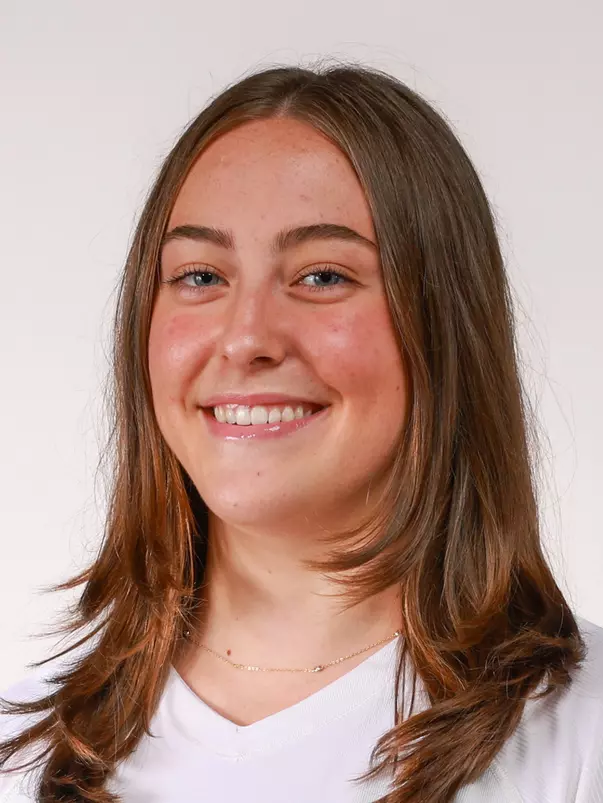 Molly Power 2023 headshot