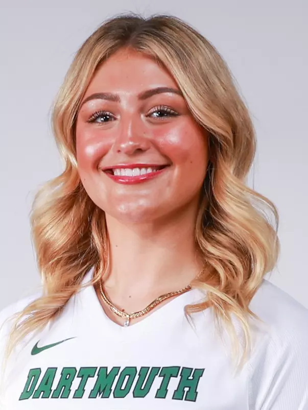 Ava Roberts headshot 2023