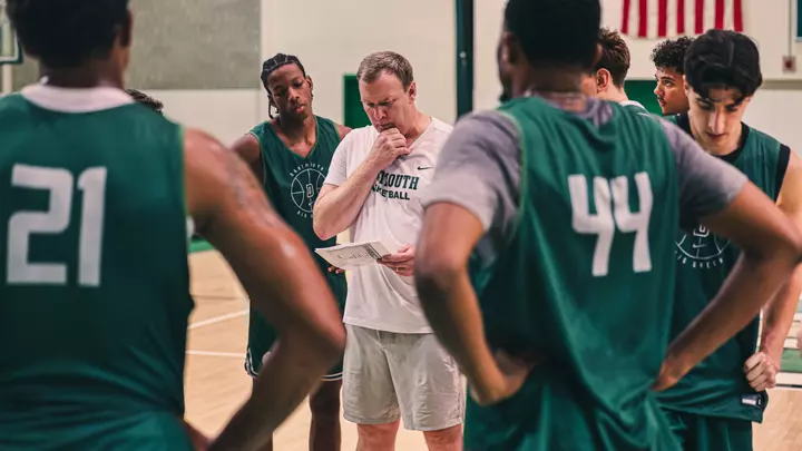 David McLaughlin talks to the team