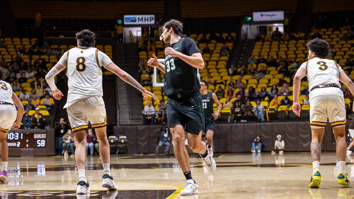 Jackson Munro plays against Wyoming
