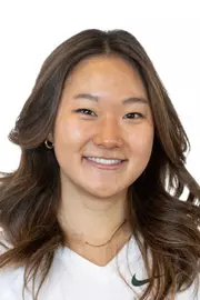 Madeleine Chun headshot