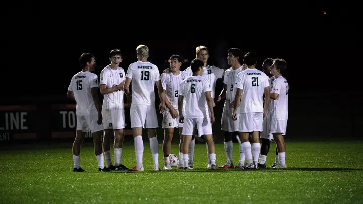 MSOC Team Huddle vs Vermont 2026