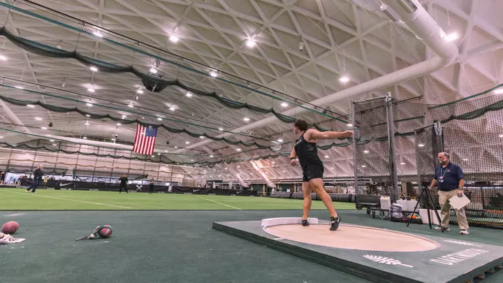 Colton McMaster shot put