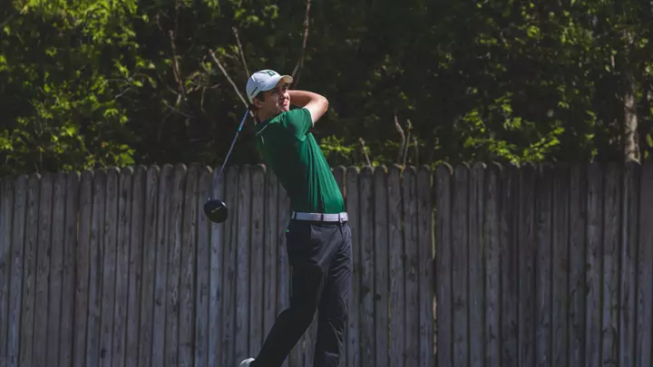 Luke Harper tees off