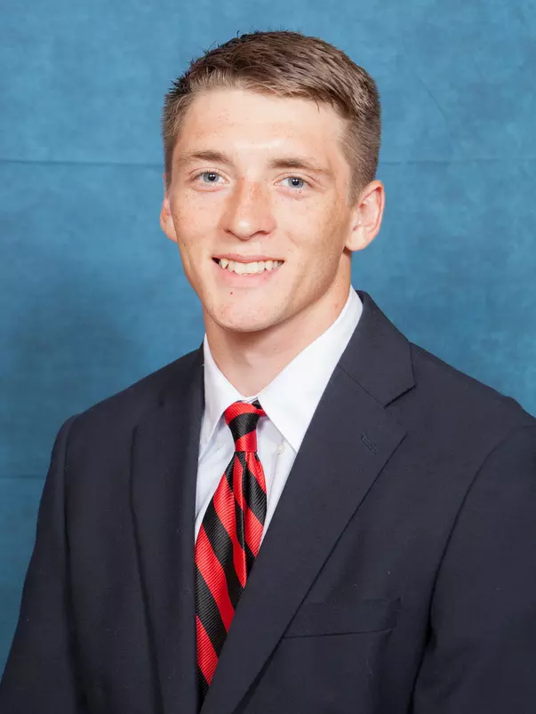 Head shot of Nic Dillon