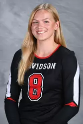 Josie Treadwell, '20