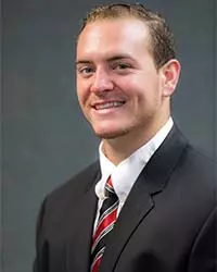 Head shot of Aaron Braswell