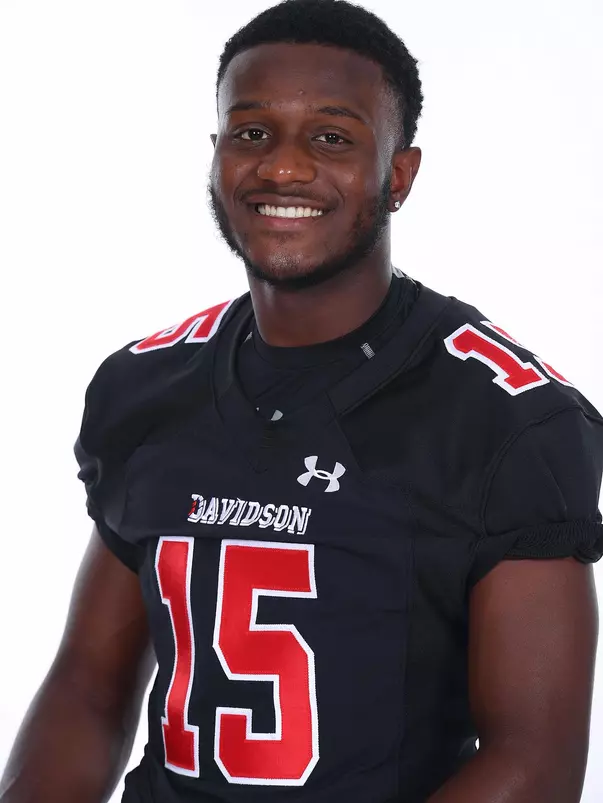 Kellyn West headshot