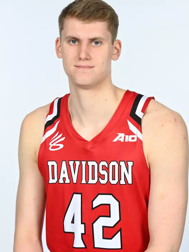 Teams pose for media photos at Belk Arena on Thursday, October 20, 2022 in Davidson, North Carolina.