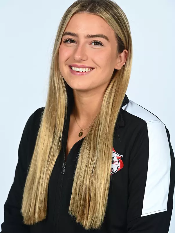 Teams pose for media photos at Belk Arena on Thursday, October 20, 2022 in Davidson, North Carolina.